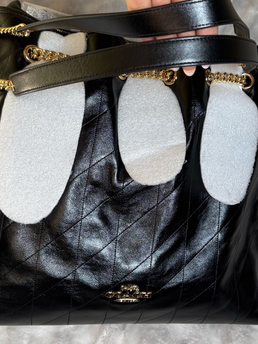 Coach Black Quilted Leather Shoulder Hobo with Gold Chain Trim (Evelyn Large) - Picture 8 of 10